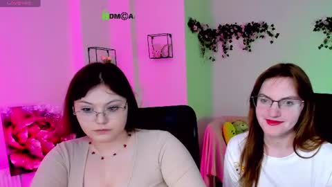 casey_meow_ online show from 06.19.26