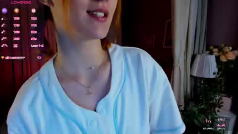 Snapshot of casey_sweeet chatting on 07.25.26 Casey sweeet online show from 07.25.26