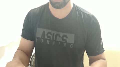 Snapshot of cashmastermuscle77 chatting on 01.01.25 cashmastermuscle77 online show from 01.01.25