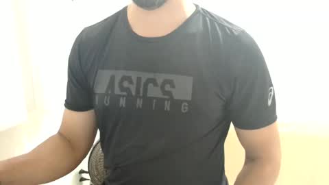 Snapshot of cashmastermuscle77 chatting on 01.03.25 cashmastermuscle77 online show from 01.03.25