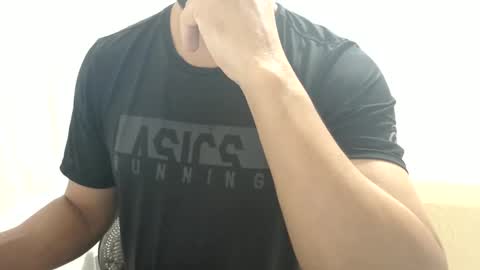 Snapshot of cashmastermuscle77 chatting on 01.11.25 cashmastermuscle77 online show from 01.11.25
