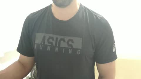 Snapshot of cashmastermuscle77 chatting on 01.14.25 cashmastermuscle77 online show from 01.14.25