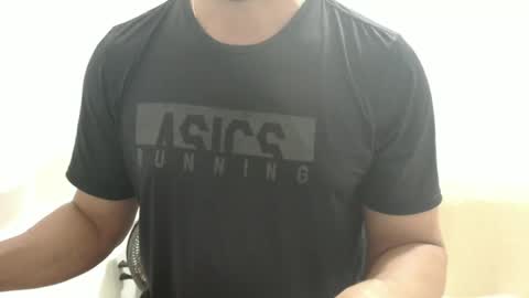 Snapshot of cashmastermuscle77 chatting on 01.18.25 cashmastermuscle77 online show from 01.18.25