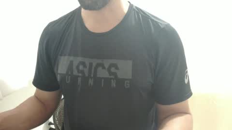 Snapshot of cashmastermuscle77 chatting on 01.20.25 cashmastermuscle77 online show from 01.20.25