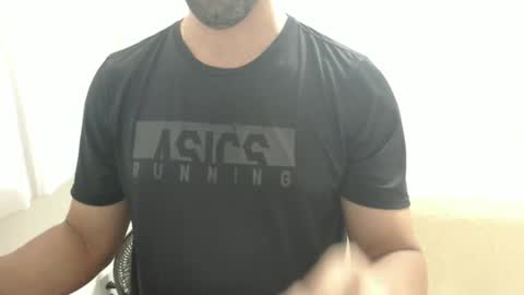 Snapshot of cashmastermuscle77 chatting on 01.27.25 cashmastermuscle77 online show from 01.27.25