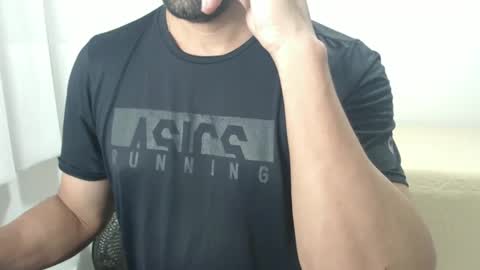 Snapshot of cashmastermuscle77 chatting on 01.30.25 cashmastermuscle77 online show from 01.30.25