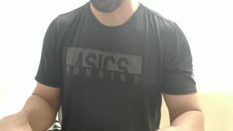 Snapshot of cashmastermuscle77 chatting on 02.01.25 cashmastermuscle77 online show from 02.01.25