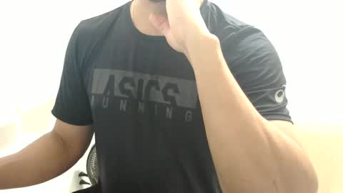 Snapshot of cashmastermuscle77 chatting on 02.02.25 cashmastermuscle77 online show from 02.02.25