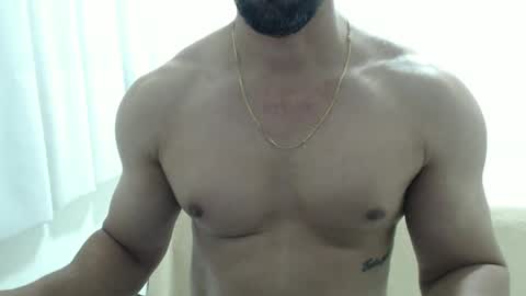Snapshot of cashmastermuscle77 chatting on 09.13.25 cashmastermuscle77 online show from 09.13.25