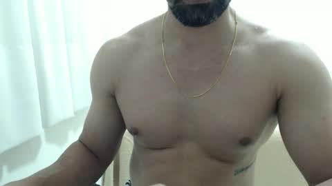 Snapshot of cashmastermuscle77 chatting on 10.06.25 cashmastermuscle77 online show from 10.06.25