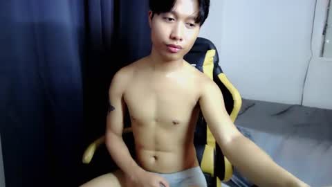 Snapshot of caspian_cum chatting on 06.26.26 cas online show from 06.26.26