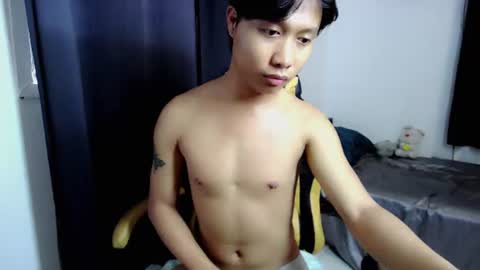 Snapshot of caspian_cum chatting on 06.27.26 cas online show from 06.27.26