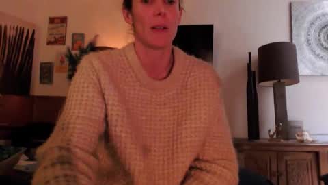 Snapshot of cassandra06400 chatting on 11.05.25 cassandra06400 online show from 11.05.25