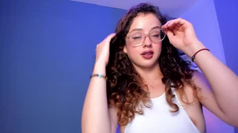 Snapshot of cassandra_caiin chatting on 12.20.24 Cassie online show from 12.20.24