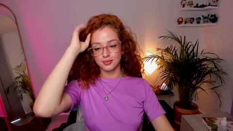 Snapshot of cassandra_caiin chatting on 02.02.25 Cassie online show from 02.02.25