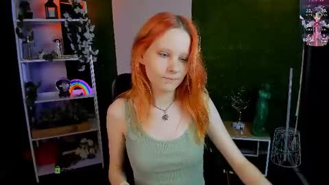 Snapshot of cassandra_nik chatting on 06.13.26 Cassandra online show from 06.13.26