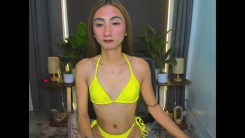 Snapshot of cassandrafoxxx chatting on 04.11.26 cassandrafoxxx online show from 04.11.26