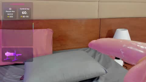 Snapshot of cassie_ibarra chatting on 02.28.25 cassie online show from 02.28.25