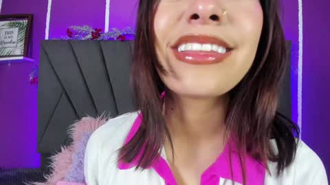 Cassie Jones online show from 02.06.25