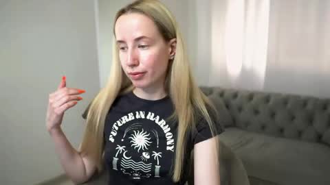 Snapshot of cassie_kelman chatting on 06.06.26 Cassie online show from 06.06.26
