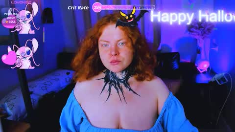 Snapshot of cassie_xkiss chatting on 11.08.25 Cassie online show from 11.08.25