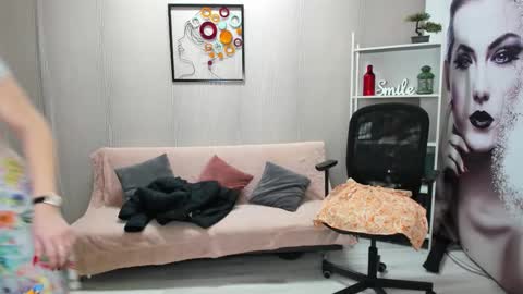 CassieJonas online show from 12.22.25