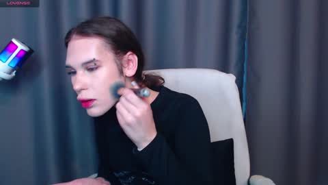 Snapshot of cassiemich chatting on 02.02.25 Cassie online show from 02.02.25