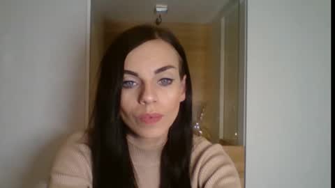 Snapshot of cassiexqueen chatting on 12.04.25 Cassie online show from 12.04.25