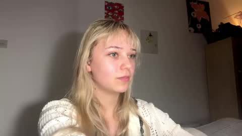 Snapshot of cassijent chatting on 03.23.26 Olivia online show from 03.23.26