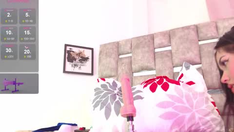 Snapshot of cassyskyle chatting on 12.15.24 cassy online show from 12.15.24