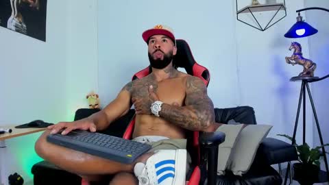 Snapshot of casticatheking chatting on 01.22.25 Matheo Brown online show from 01.22.25