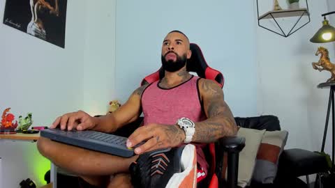 Snapshot of casticatheking chatting on 02.02.25 Matheo Brown online show from 02.02.25
