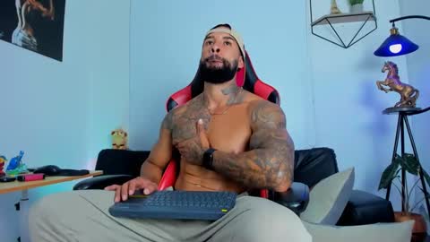 Snapshot of casticatheking chatting on 02.13.25 Matheo Brown online show from 02.13.25