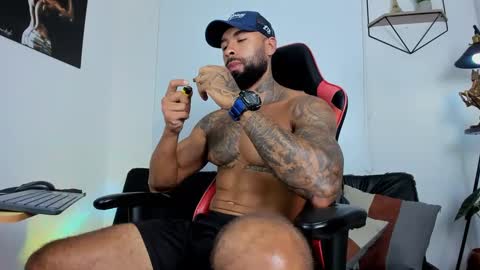 Snapshot of casticatheking chatting on 03.07.25 Matheo Brown online show from 03.07.25