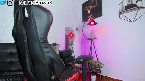 Snapshot of casticatheking chatting on 10.06.25 Matheo Brown online show from 10.06.25