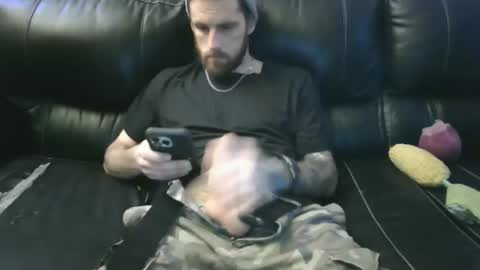 Snapshot of casualcarrot chatting on 02.01.26 casualcarrot online show from 02.01.26