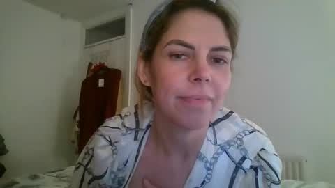 Snapshot of casuallyunhinged36 chatting on 01.11.26 Bakewell Trixie online show from 01.11.26