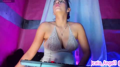 Cata Angel online show from 02.17.25
