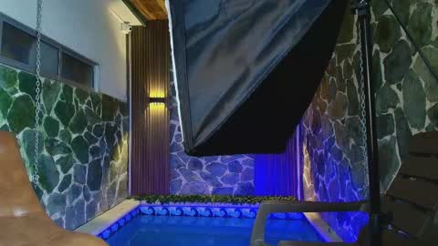 Dani   online show from 04.23.26