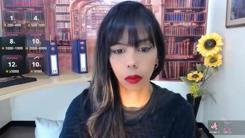Snapshot of catalella_ar chatting on 10.05.25 Queen Catalella online show from 10.05.25