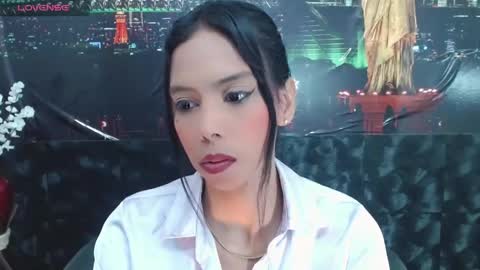 Queen Catalella online show from 04.26.26