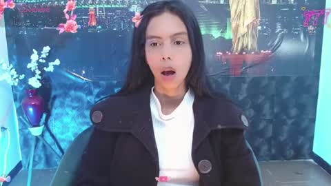 Snapshot of catalella_ar chatting on 07.16.26 Queen Catalella online show from 07.16.26