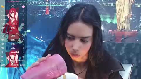 Snapshot of catalella_ar chatting on 07.22.26 Queen Catalella online show from 07.22.26