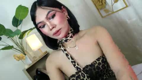 CatalenaX online show from 09.14.25