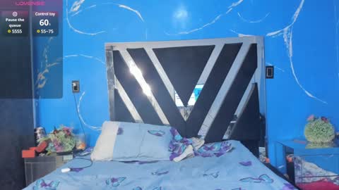 cataleya19__ online show from 12.17.24