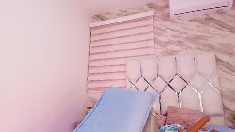 Snapshot of cataleya__ebony chatting on 06.13.26 cataleya online show from 06.13.26