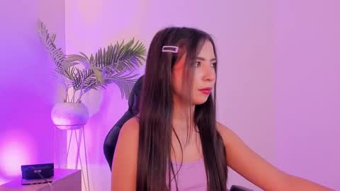 Snapshot of cataleya_castle chatting on 02.07.26 C A T E online show from 02.07.26