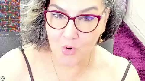 Snapshot of cataleya_mom_ chatting on 07.01.26 cataleya online show from 07.01.26
