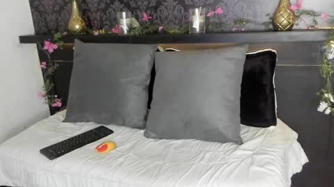 Snapshot of cataleyya_bm chatting on 01.13.25 cataleyya_bm online show from 01.13.25