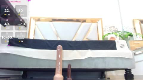 Snapshot of catalillina_love1 chatting on 03.08.25 Cata online show from 03.08.25